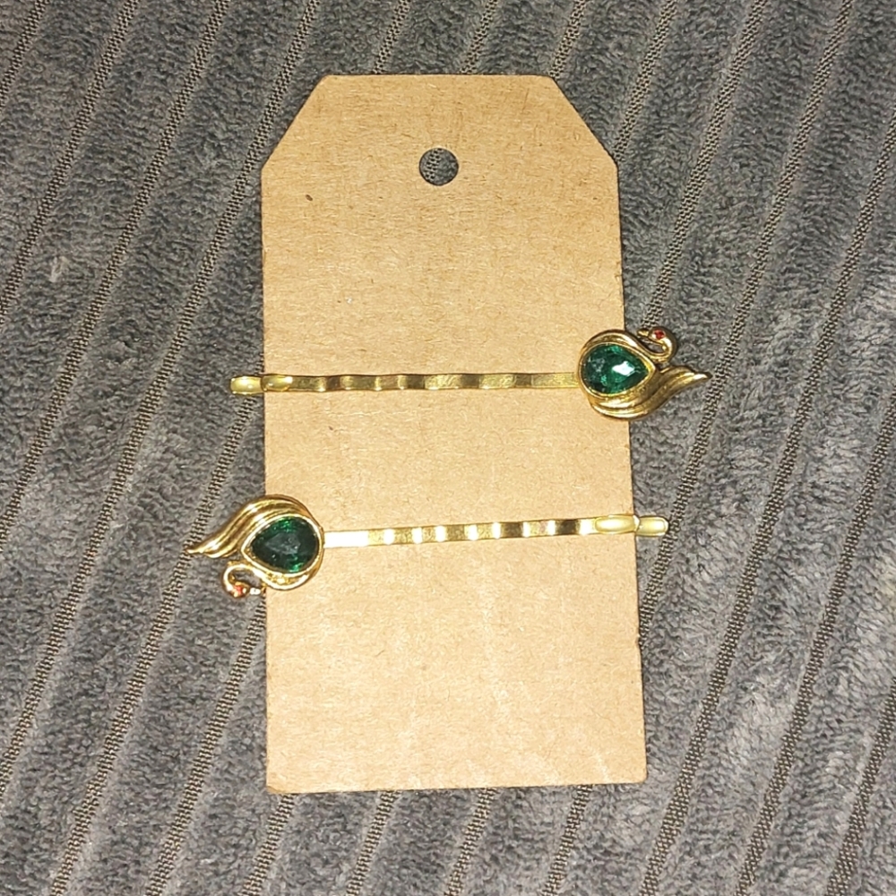 🌷3/$20🌷*HP* Gold-Toned Green Swan Bobby Pins